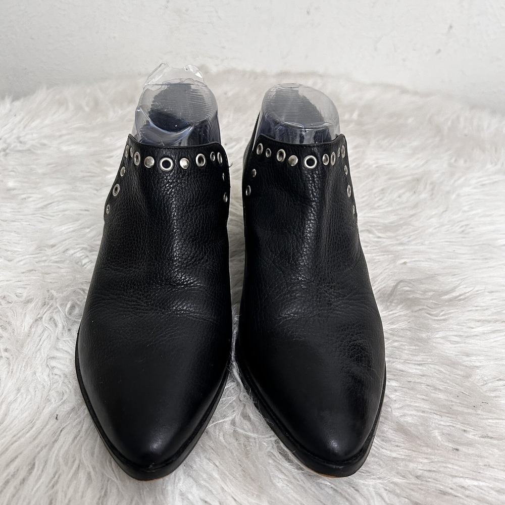 Rebecca Minkoff Annette Grommet Shootie Soft Pebble Grain Leather Slip on 9.5 M - Picture 3 of 10
